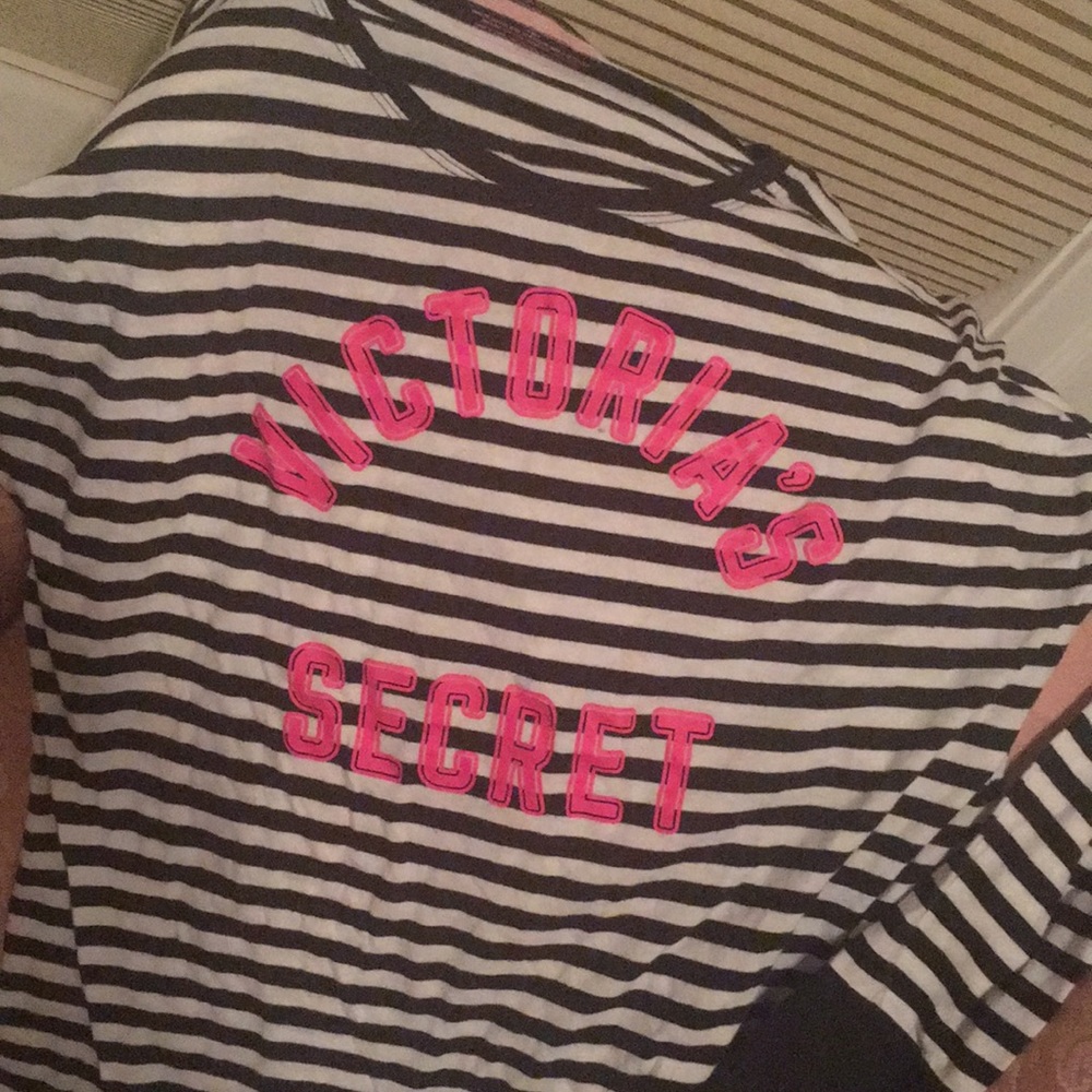Victoria’s Secret top